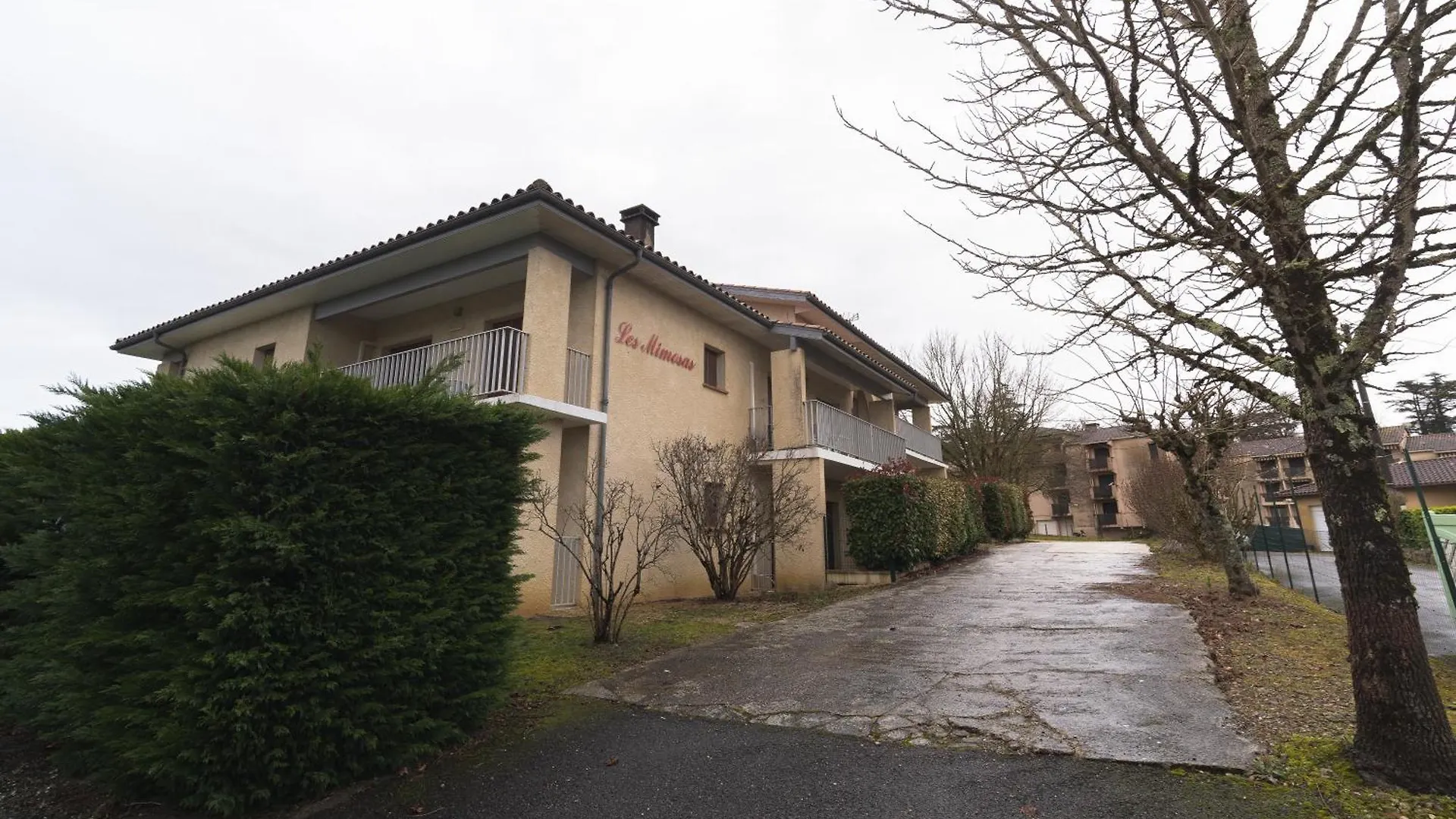 Les Mimosas - App 01 - Appartement Cosy Rdc Cazaubon